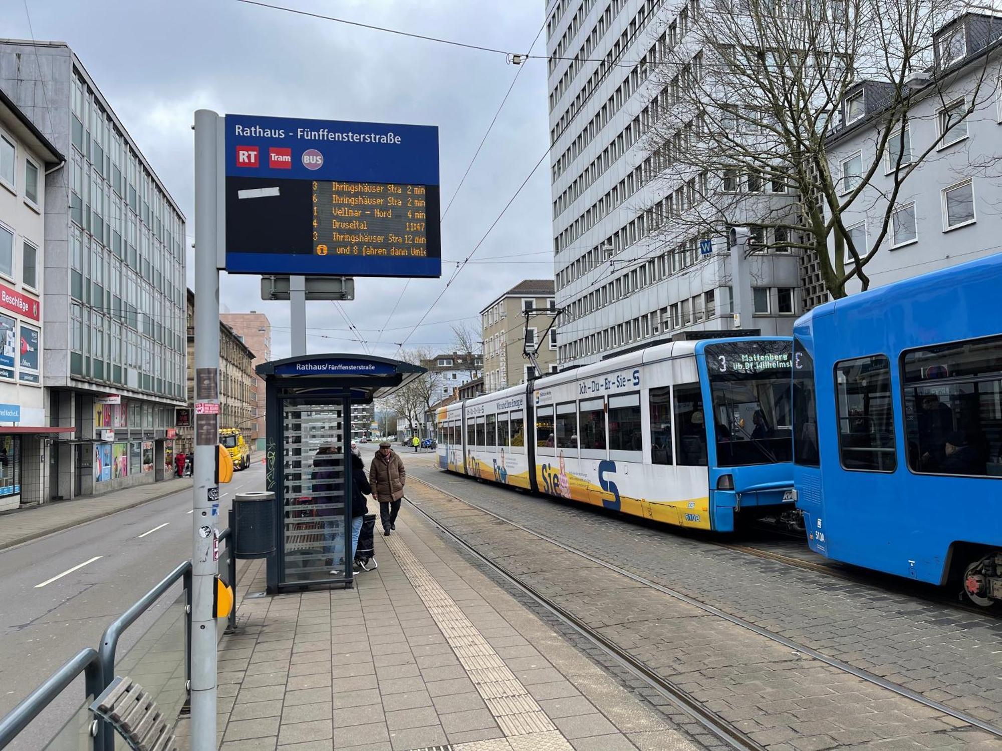 Bequemes Einzelzimmer Im Herzen Von Kassel Buitenkant foto